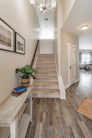 Interior - Beautiful townhome in Ammon Idaho (Ammon)