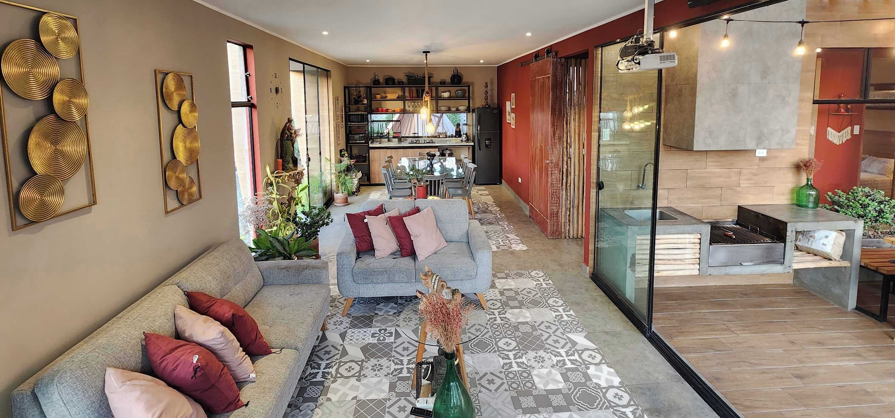 Fernseher, Tischfußball, Arbeitsbereiche