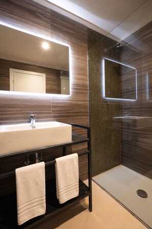 Superior Double or Twin Room | Bathroom - LVG Hotel Collection - Belfiore (Mantua)