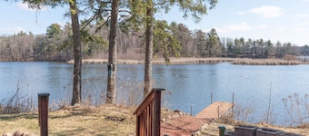 The Blackbird Inn on Rice Lake