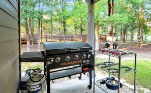 Terrace/patio - Hot Tub | River Nearby | Quiet Street (Bastrop)
