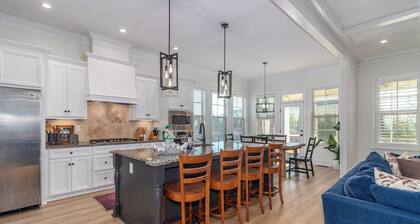 Masters Week Stay in Bartram Trail Golf Community!