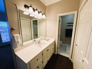 Secadora de cabello y toallas 