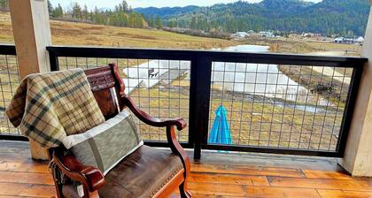 Tease & Please Cabin~ Your Spicy Mountain Getaway🌶