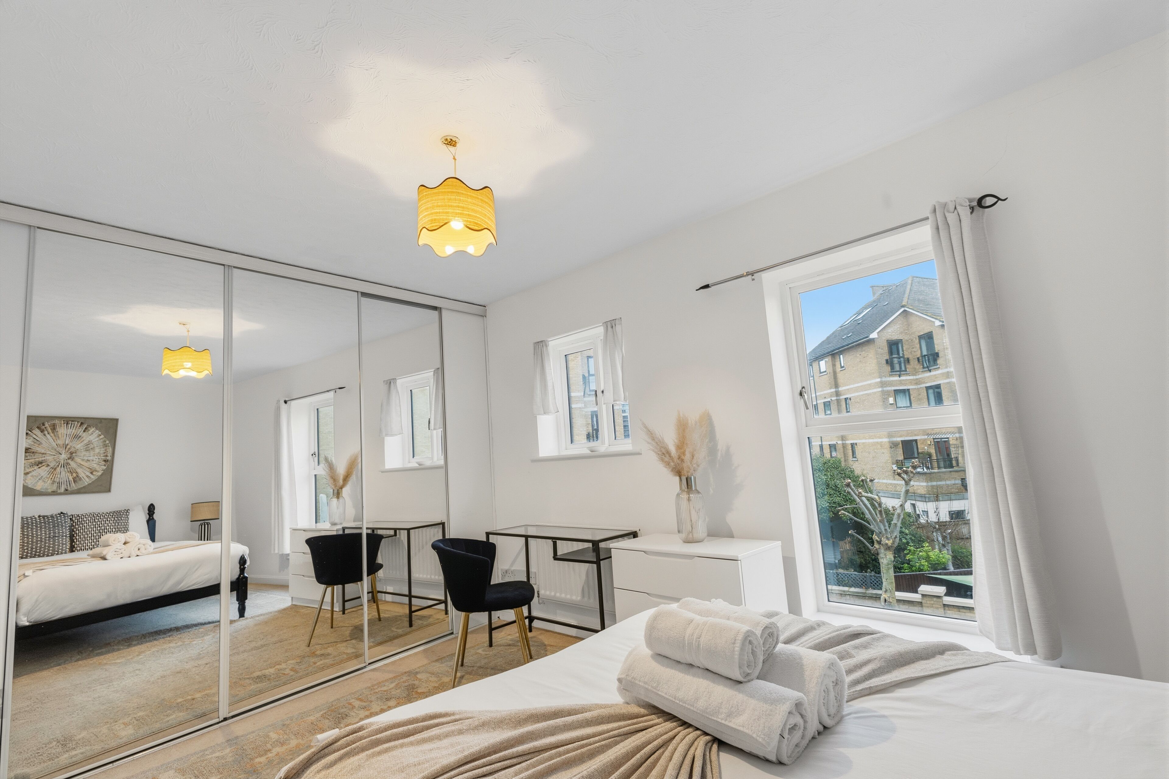 3 chambres, bureau, fer et planche à repasser, Wi-Fi gratuit