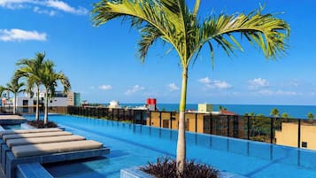 3 piscinas al aire libre