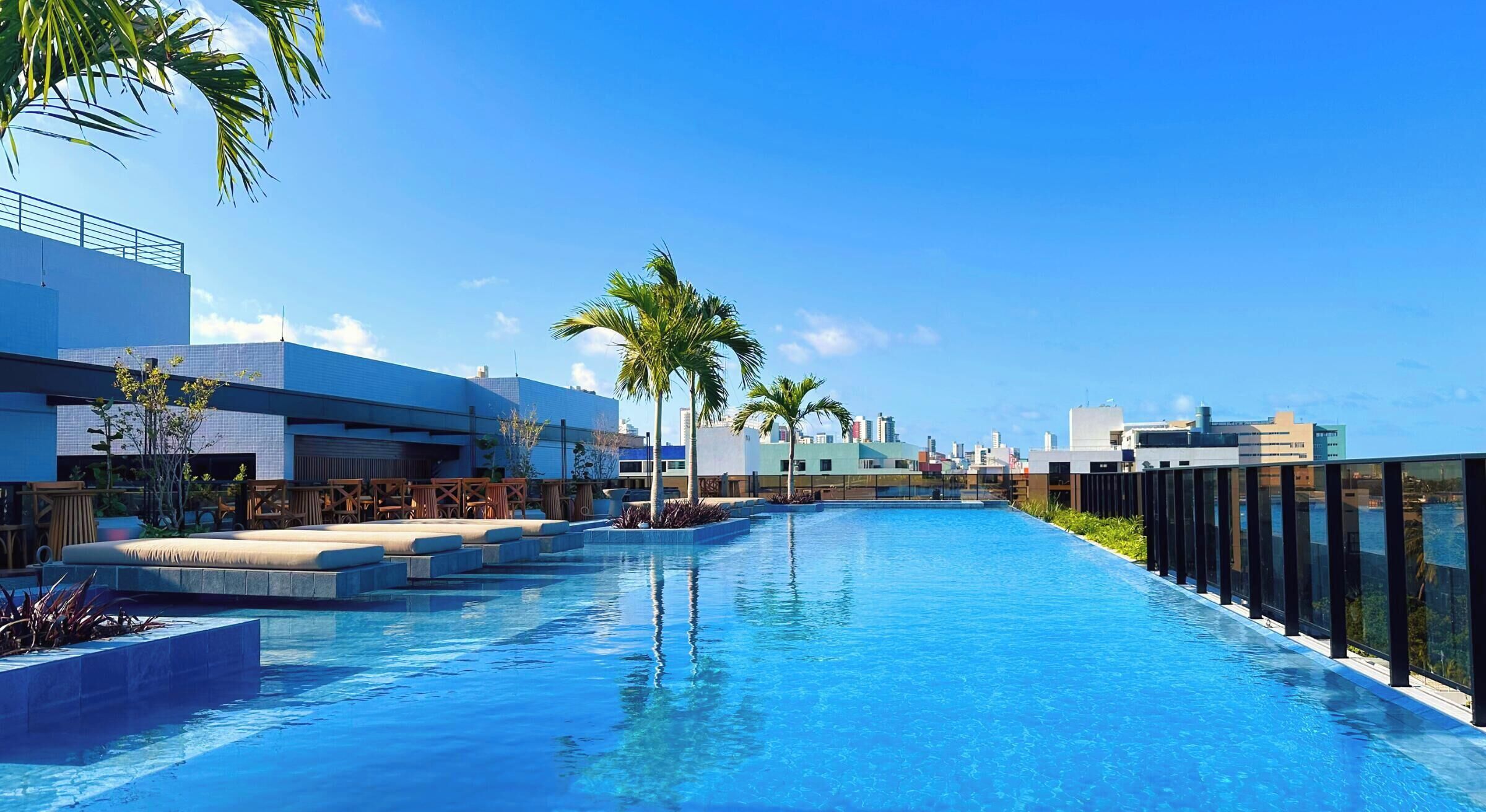 3 outdoor pools