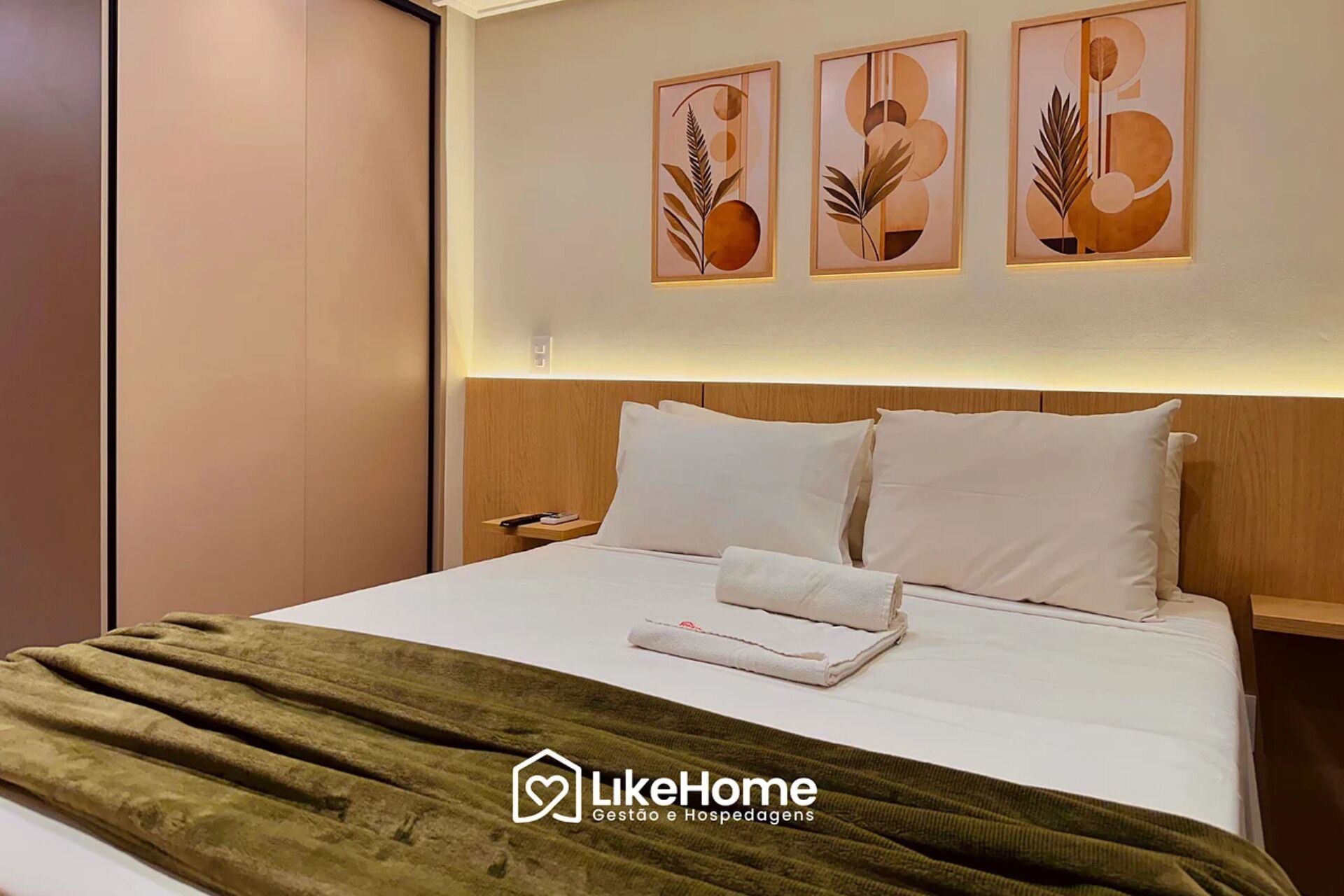 Standard Studio | Wi-fi percuma 