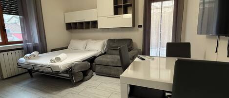 Comfort Studio, City View | Free WiFi