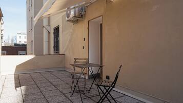Comfort Studio, City View | Terrace/patio