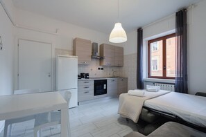 Comfort Studio, City View | Free WiFi