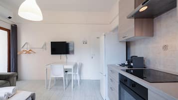 Studio – comfort, byutsikt | Wi-fi (inkludert)