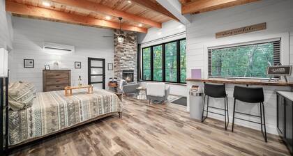 NEW - Treehouse - Dogwood