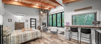 NEW - Treehouse - Dogwood