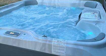 Only 15 minutes away from the Masters and 5 minutes from I-20.