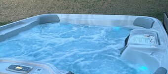 Only 15 minutes away from the Masters and 5 minutes from I-20.