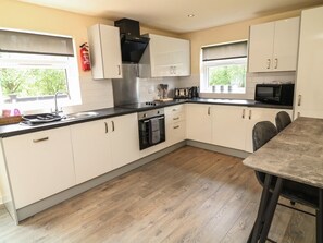 Lavastoviglie, pentole/stoviglie/utensili