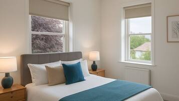 Iron/ironing board, WiFi