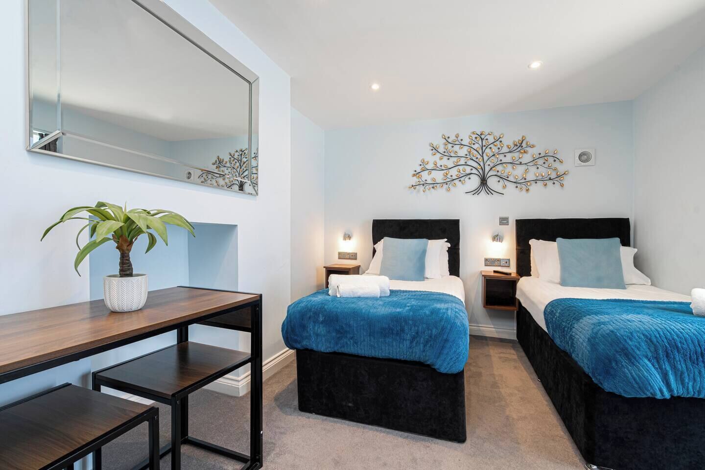 1 habitación y ropa de cama 