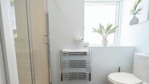 Hair dryer - Twin @ Ocean Stays by Smart Welcomes (Plymouth)