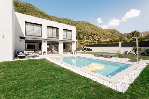 Villa premium 8 pers with pool & parking - Monaco - Nice