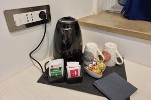 قهوة و/أو ماكينة صنع القهوة