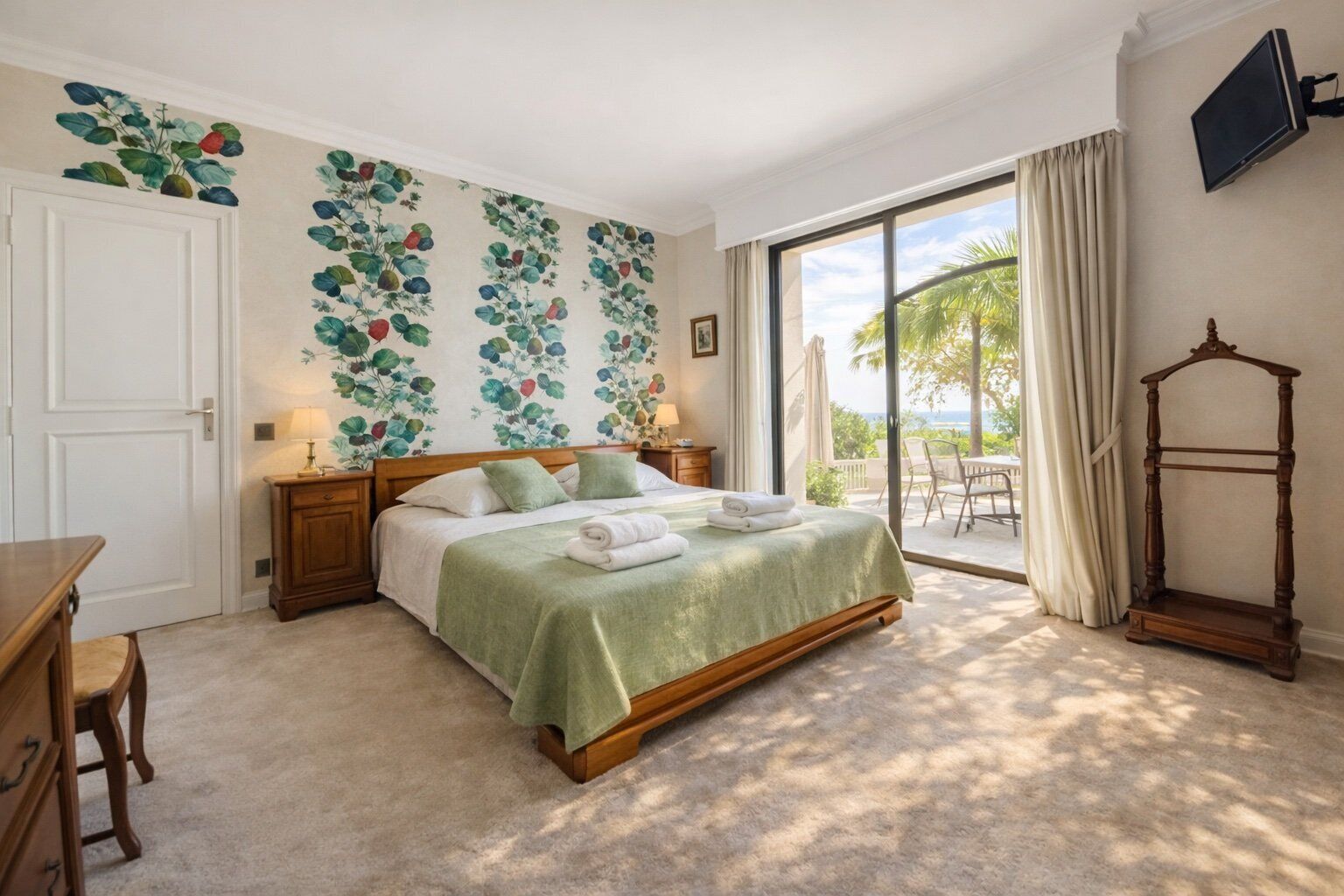 4 chambres, bureau, fer et planche à repasser, Wi-Fi gratuit