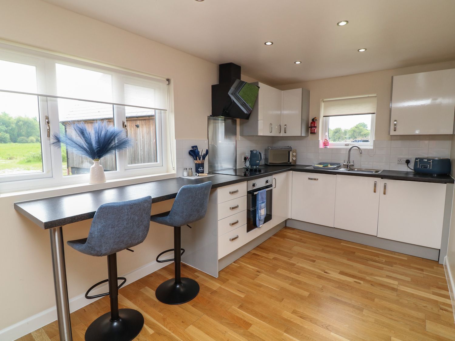 เครื่องล้างจาน, เครื่องครัว/จาน/ช้อนส้อม