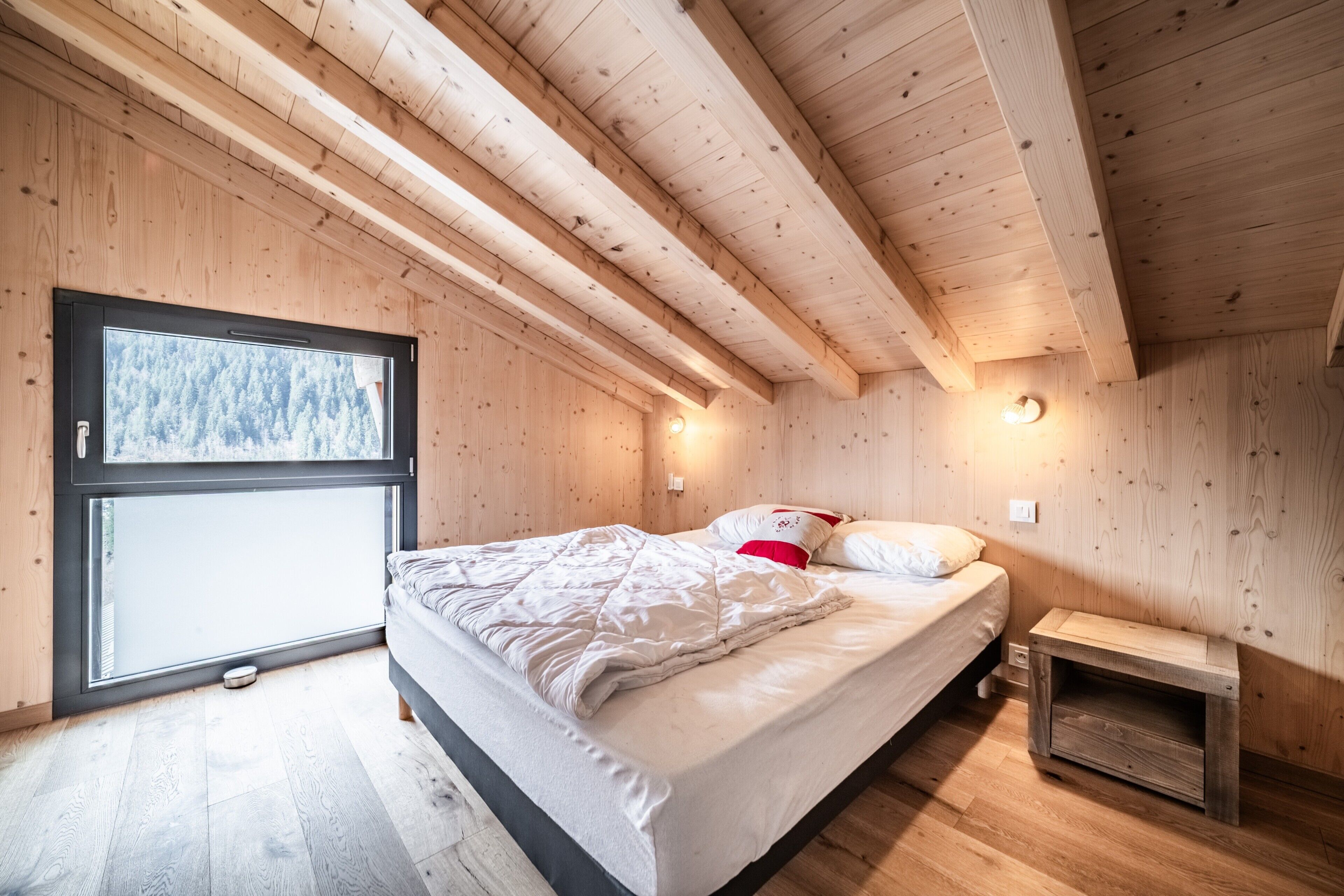 4 多间卧室、WiFi、床单