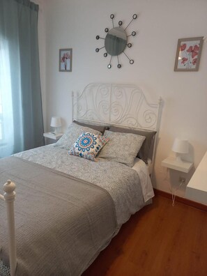 Strykejern/-brett, wi-fi og sengetøy