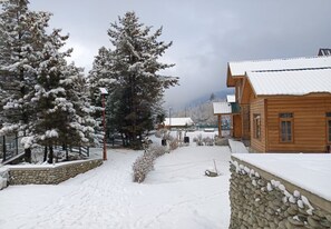 Exterior - Dawat-e-Drung by FrozenFall Resort (Drung)