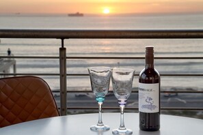 Outdoor dining - Ocean View A603 - Two Bedroom Apartment, Sleeps 4 (Cape Town)