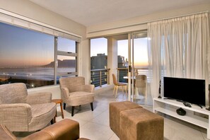 Smart TV - Ocean View A603 - Two Bedroom Apartment, Sleeps 4 (Cape Town)