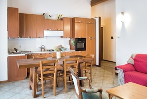 Interior - Maggio Mansarda Mulino Achillea (Cremeno)