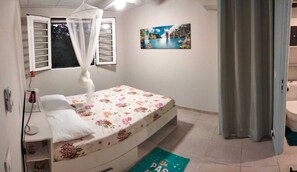 1 多间卧室、免费 WiFi、床单
