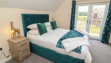 3 habitaciones, decoración personalizada y muebles diferentes