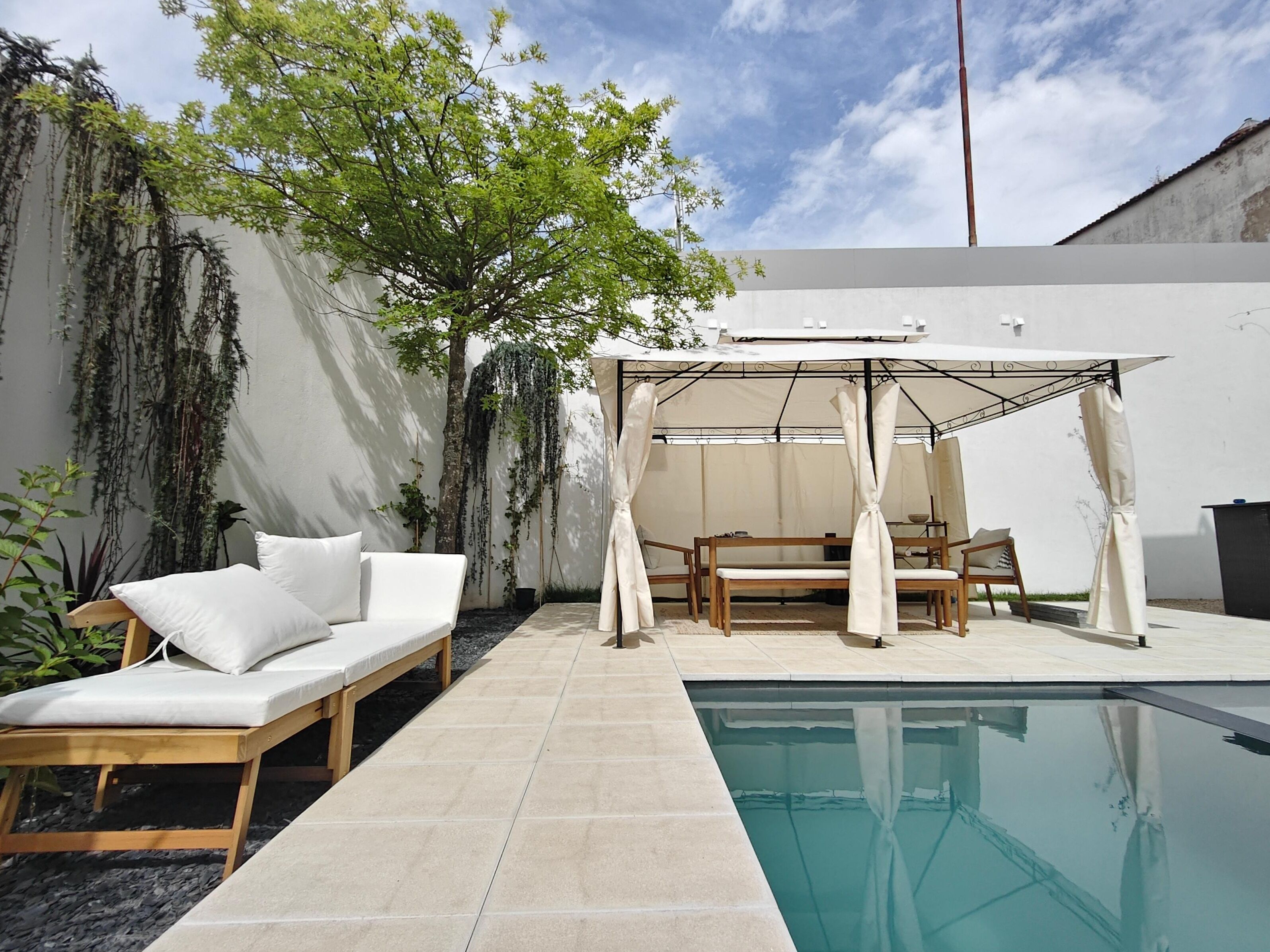 豪華雙人房, 泳池景觀 | 酒廊