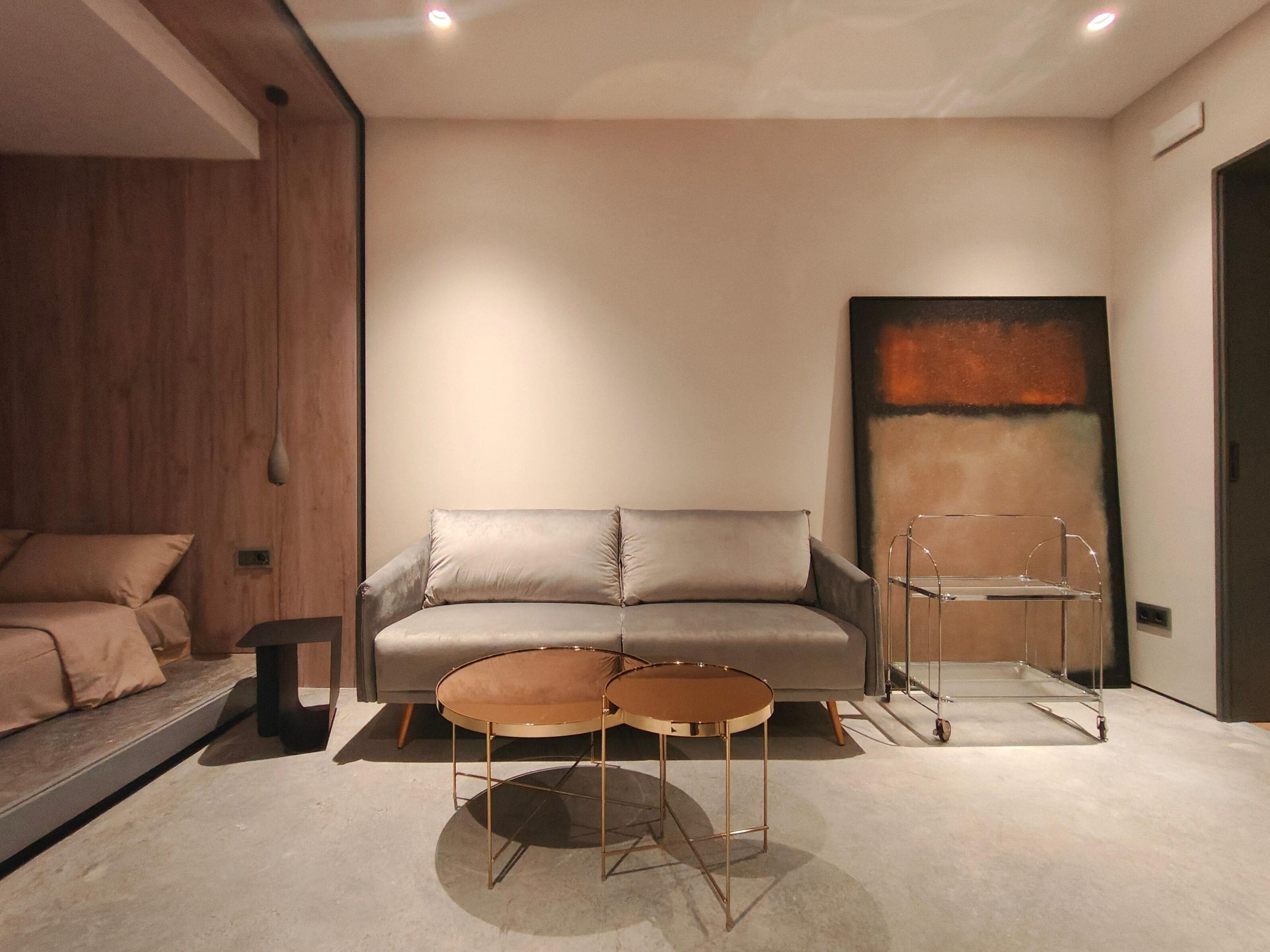 Dobbeltrom – deluxe, bassengutsikt | Blendingsgardiner, lydisolert, strykejern/-brett og wi-fi (inkludert)