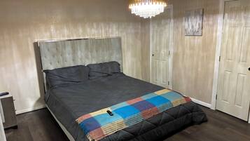 5 camere, ferro/asse da stiro, Wi-Fi, lenzuola