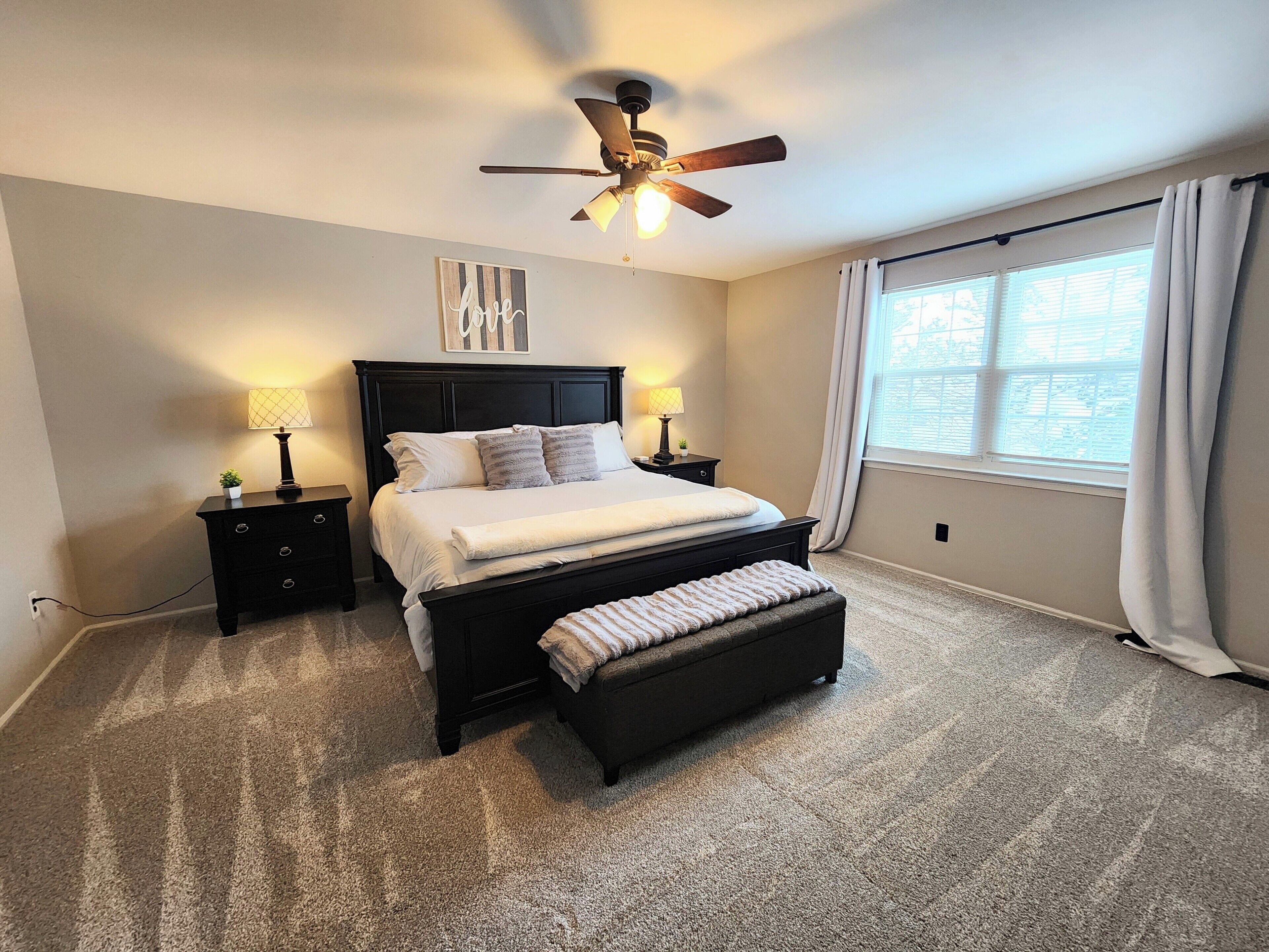 Fer et planche à repasser, Wi-Fi, draps fournis