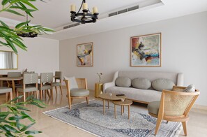 Smart TV - Vesta - Luxury Apt - 2Br - Cfc (XXXI) (New Cairo City)