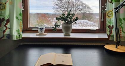 Cozy Nature Retreat – Own Kitchen & WC – 5 min from Fr.havn – Free parking& WiFi