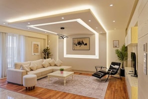 Smart TV - VESTA - Luxury APT - 3BR - New Cairo (I) (New Cairo City)