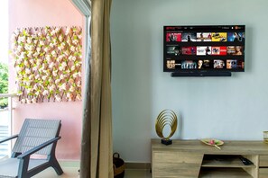 Interior - 2 Bedrooms, Pool, 7 Minutes from the Airport (Punta Cana)