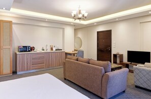 Iron/ironing board, free WiFi, bed sheets - VESTA - Luxury Studio - New Cairo (I) (New Cairo City)
