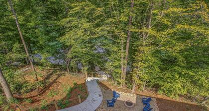 New Lakefront Estate | Sleeps 34 | Private Dock