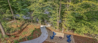 New Lakefront Estate | Sleeps 34 | Private Dock