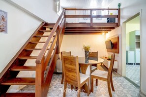 Basic Apartment | Dining - House 700m From Campeche Beach Rfv0201 (Florianópolis)