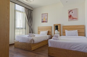 Iron/ironing board, free WiFi, bed sheets - VESTA - Luxury APT- 3BR - Cfc  (Xli) (New Cairo City)