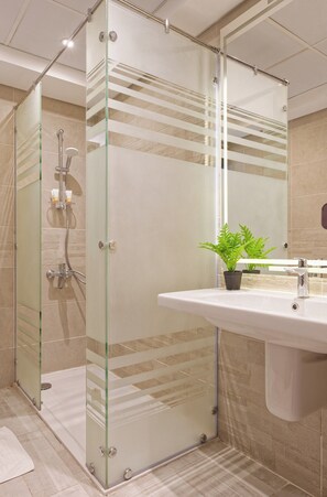 Shower, towels - Vesta - Luxury Apt - 3BR - CFC (XLII) (New Cairo City)